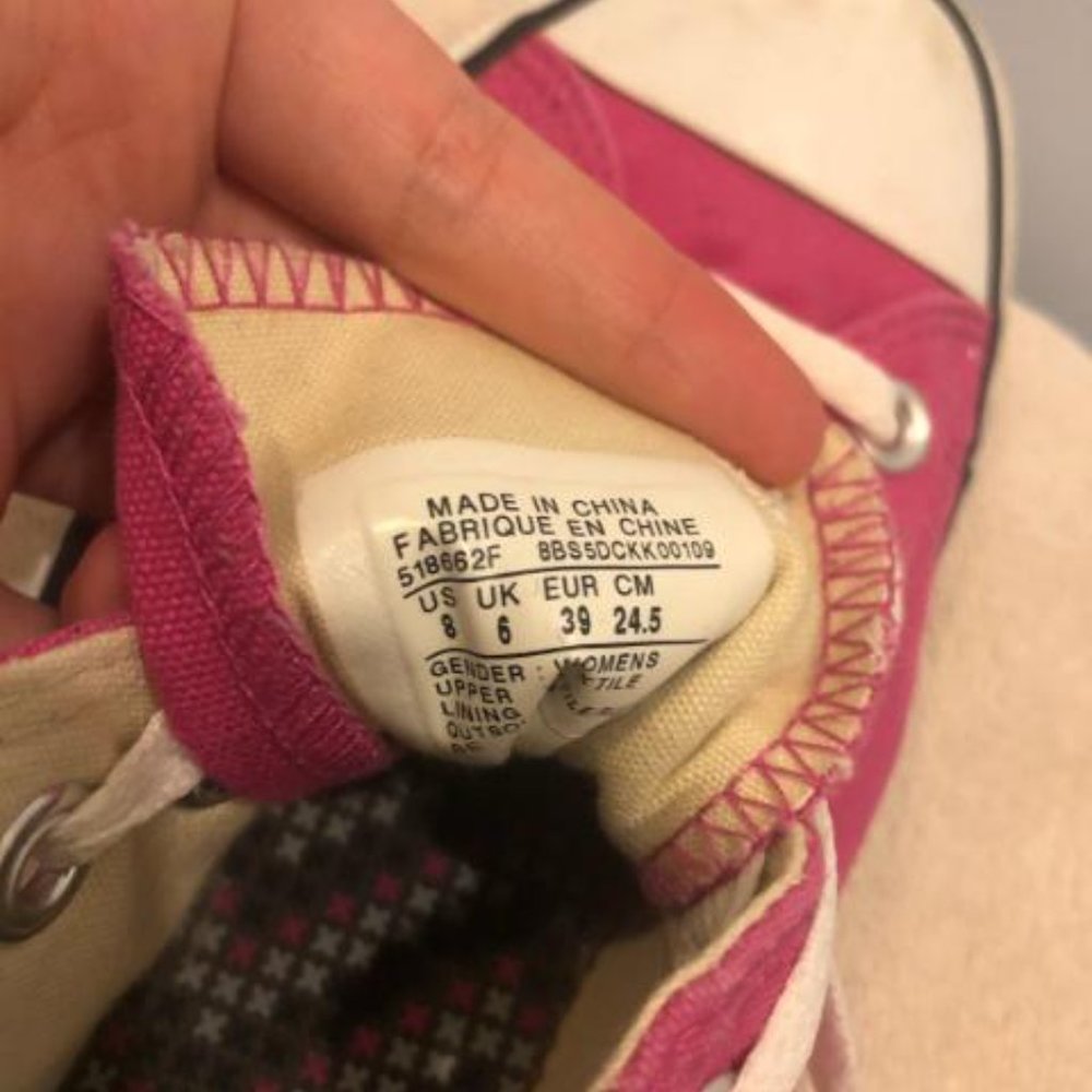 Unique Converse - image 2